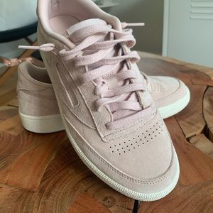 Classic Vintage Reebok’s